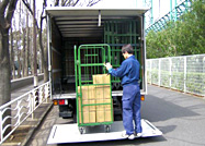 自社トラックでの回収
